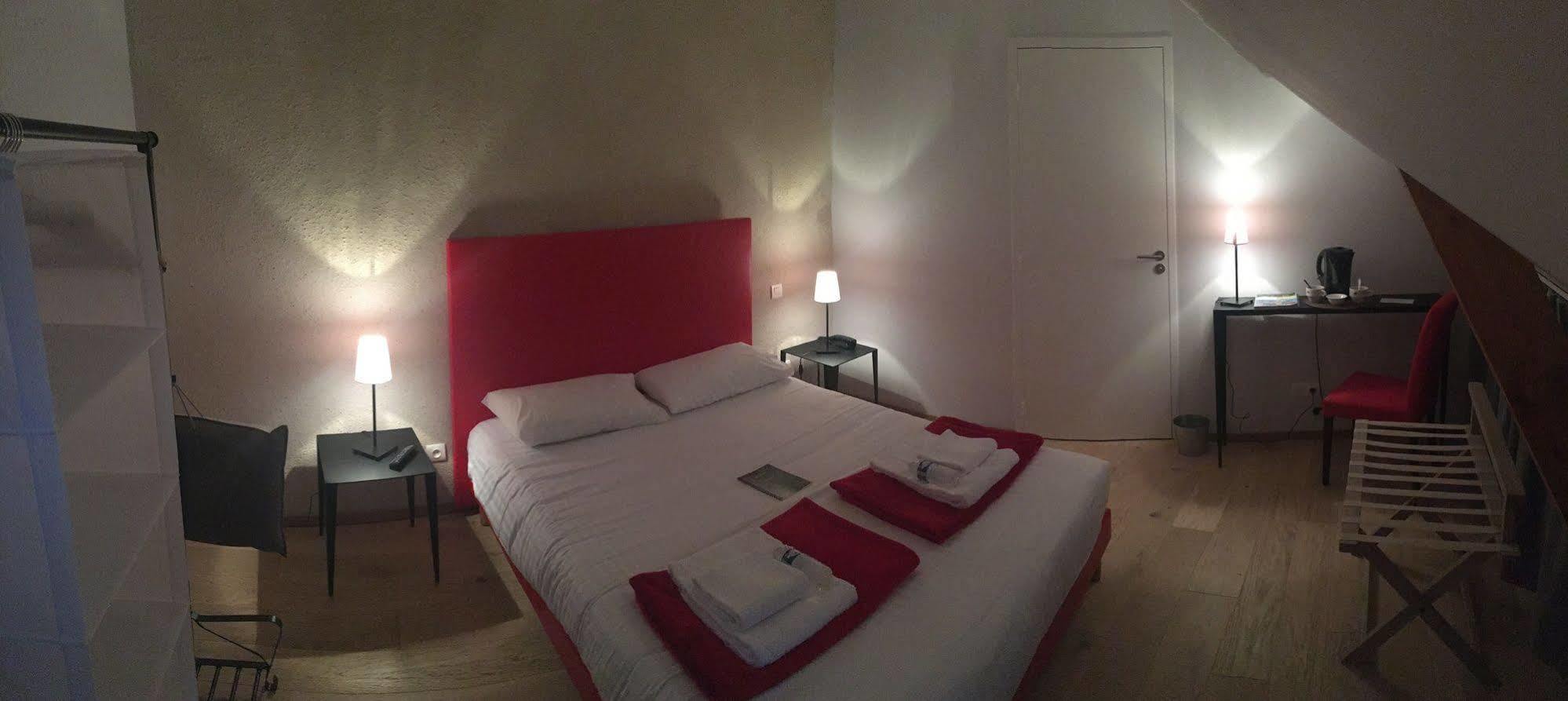 Rocaminori Hotel ルレス＝ロシュムニエ エクステリア 写真